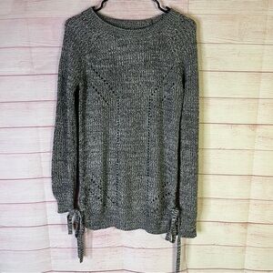 So‎ Soft Gray Long Sleeves Knit Tie Hem Sweater Size Medium